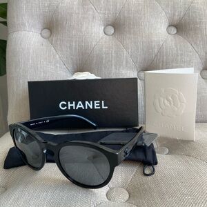 Authentic Chanel Black Sunglasses